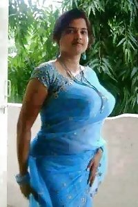 super hot aunty