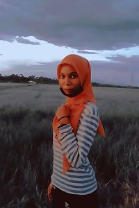 Awek manjung 16 tahun