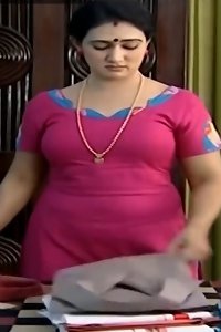 Anu joseph- sexiest serial mallu aunty