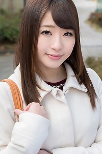 chinese meatballs on snow peas picks